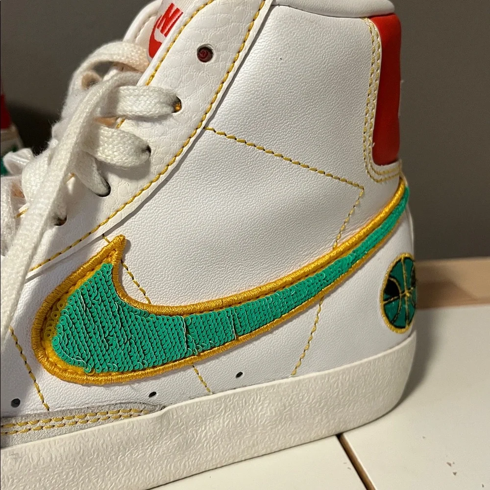Nike Blazer Mid GS 'Roswell Rayguns' Youth 4 Basketball